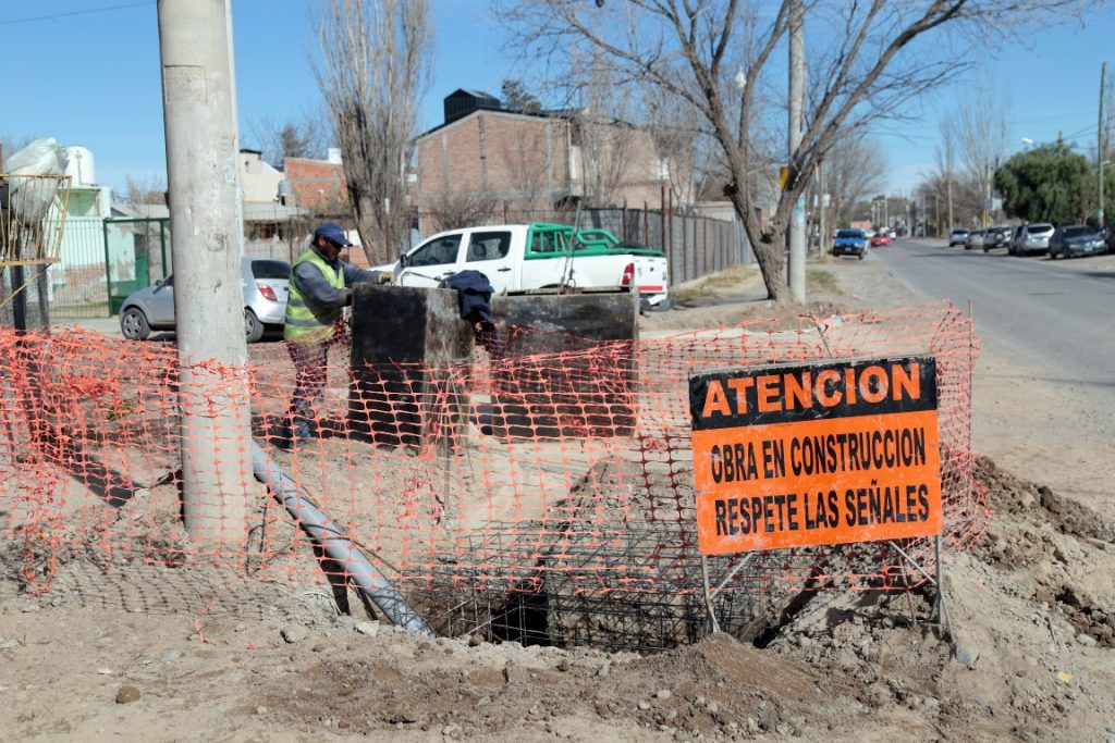 cordon-cuneta-canal-v-86