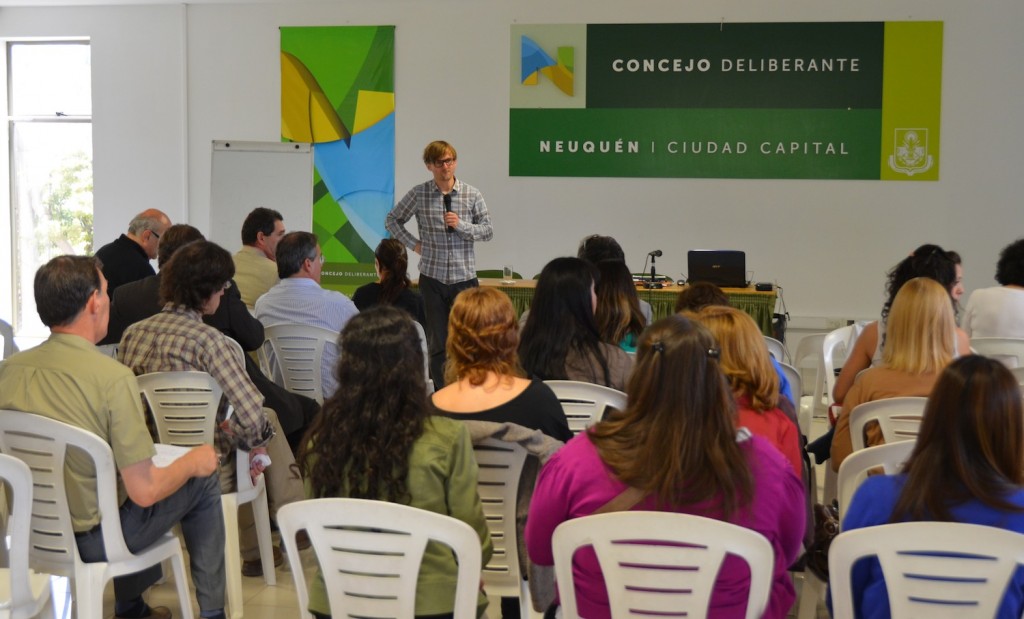 Thomas Hageldon durante su presentación en la primer jornada de los cursos
