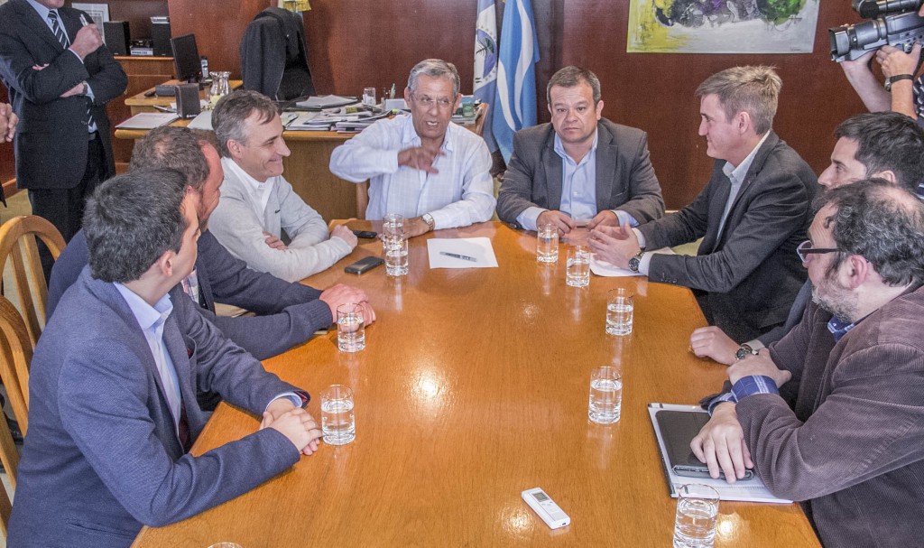 FIRMA DE CONVENIO 30-08 (3)