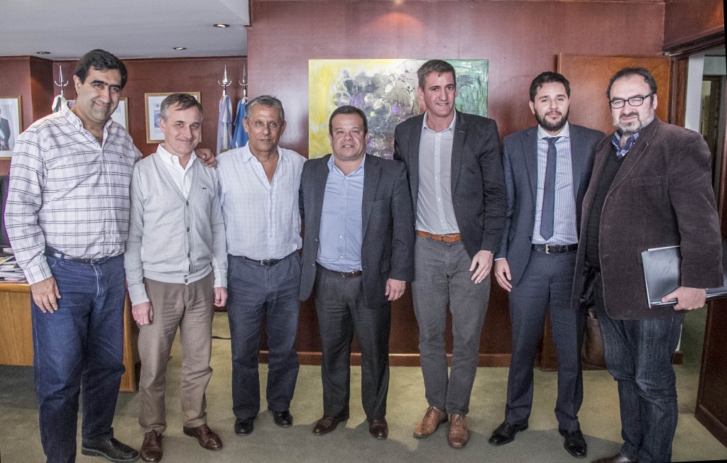 FIRMA DE CONVENIO 30-08 (4)
