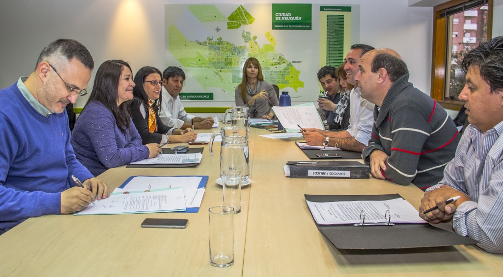 Servicios Públicos 25-4