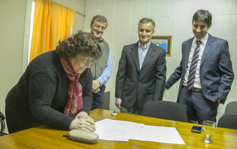 firma 2