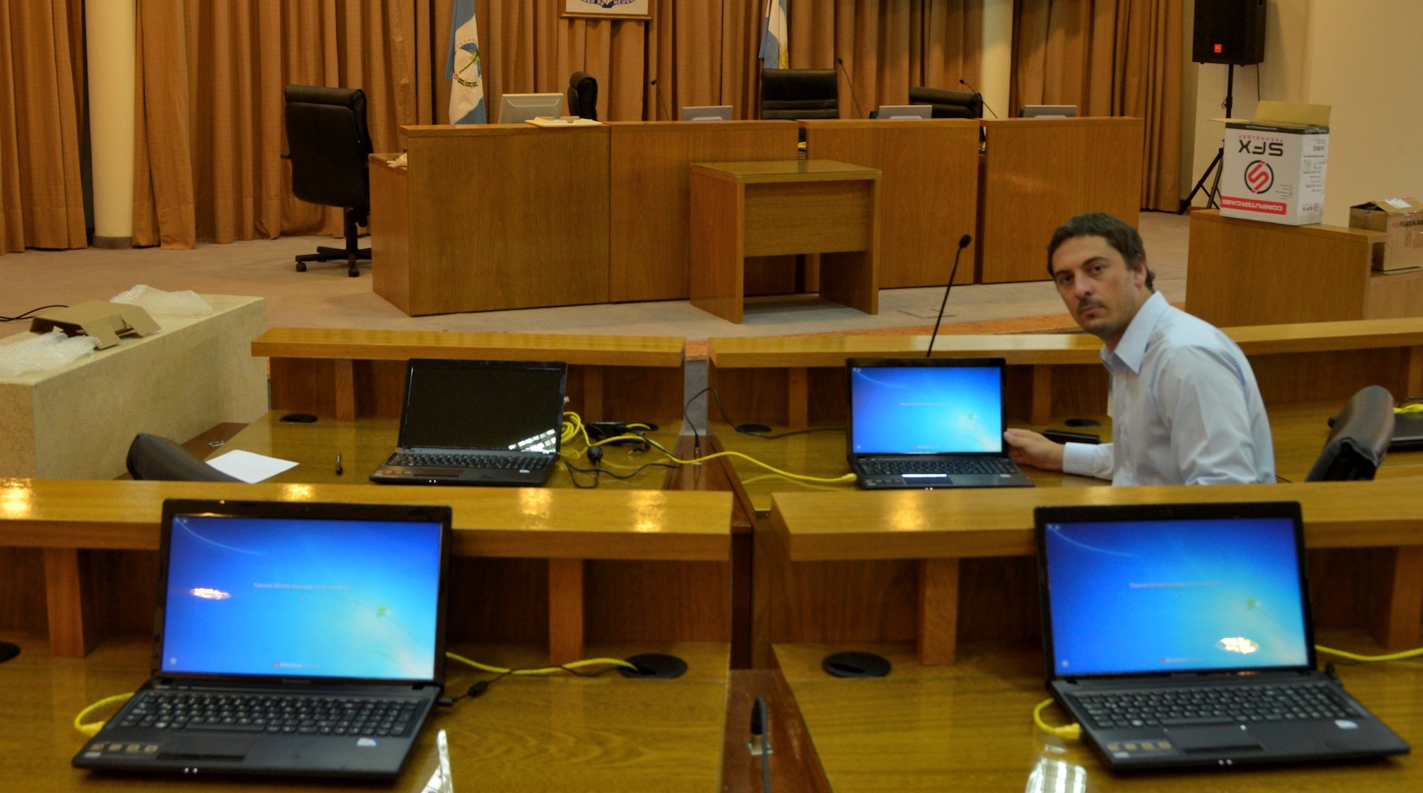 Recinto Concejo Deliberante El recinto del Concejo Deliberante contará con moderna tecnología para facilitar la labor legislativa de los concejales